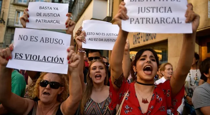 España podría ser el próximo en criminalizar el sexo sin consentimiento afirmativo expreso