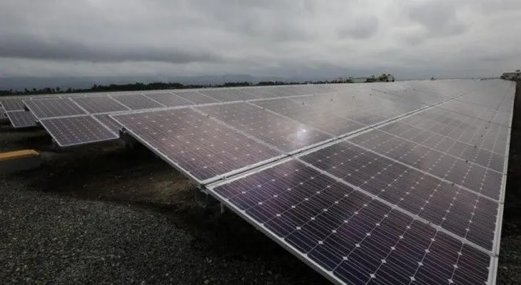 Medina encabeza en Santiago, inauguración de planta de energía solar en aeropuerto Cibao