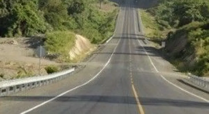 Amet implementa medidas de seguridad en carretera de Samaná