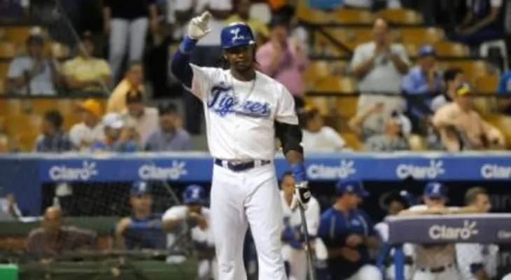 Hanley Ramírez jugará primera base con Tigres del Licey