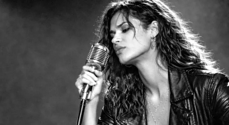 Artistas virtuales creados con IA ganan terreno en la industria musical
