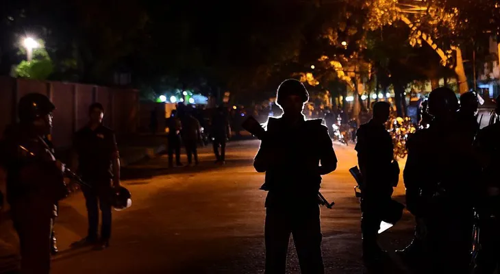 Arrestan a un británico y a un estudiante canadiense en Dhaka por supuesto terrorismo