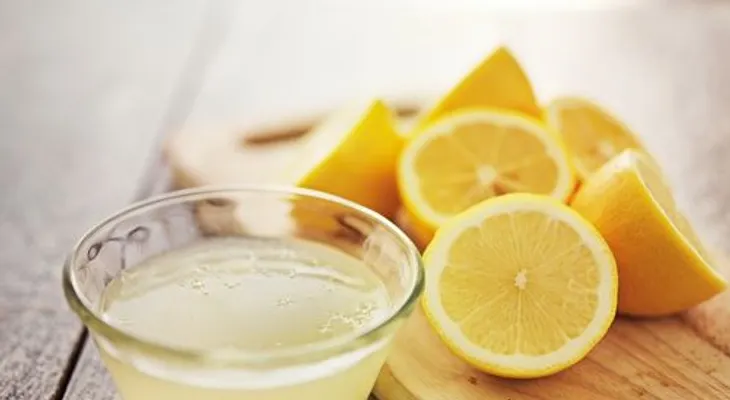 Esto nunca se había dicho de los increíbles beneficios del agua con limón en ayunas