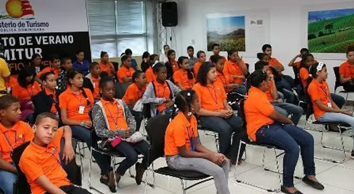 Fausto Fernández: "hablar de turismo en la República Dominicana es hablar de futuro"