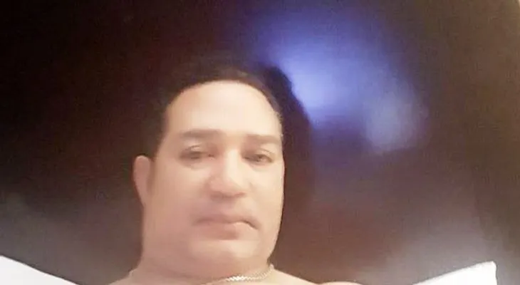 Frank Reyes, se pasó de filtro siendo acabado por las redes, porque dicen usa más que Luz García; luce irreconocible