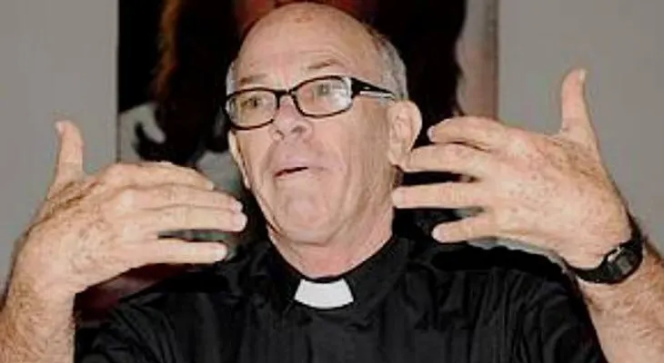 Sacerdote Acevedo dice Iglesia no discrimina, pero trata no aceptar pederastas