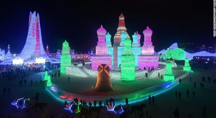 China celebra el Festival de Nieve y Hielo, una feria a -23 grados centígrados