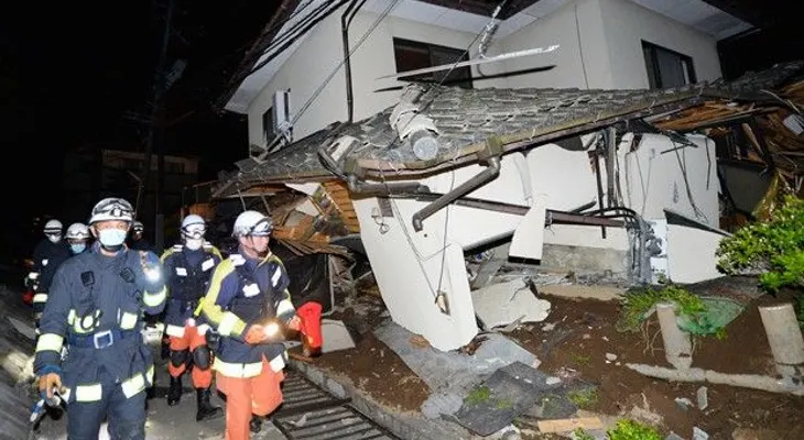 Suman 9 muertos por sismo en Japón