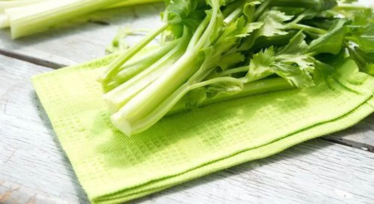 Desperdicios de vegetales que podrías estar aprovechando