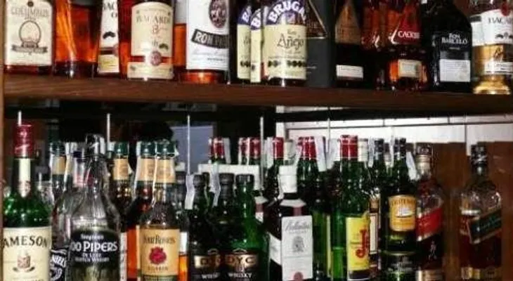 Los consumidores de alcohol viven más que los abstemios
