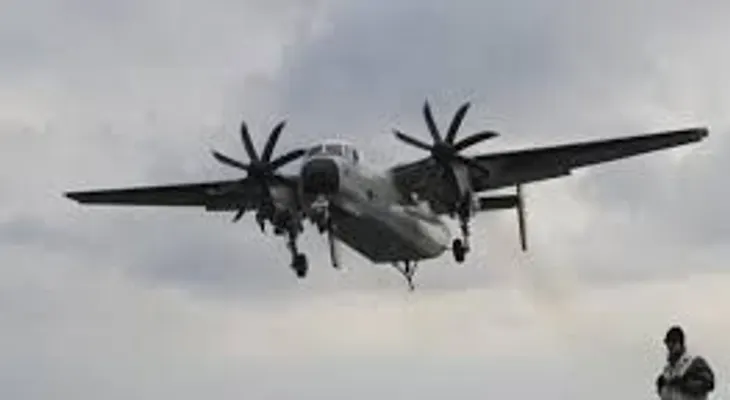 Avión militar de EEUU se estrella en el mar con 11 personas a bordo