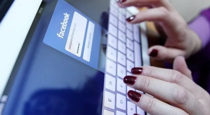 Facebook dará más relevancia a amigos y familia en el muro de sus usuarios