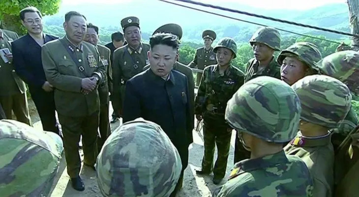 Kim Jong Un es "muy joven e impulsivo", dice ministro de Defensa de Corea del Sur