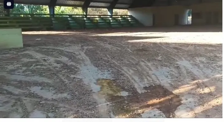 Instalaciones deportivas de El Llano: abandono y deterioro