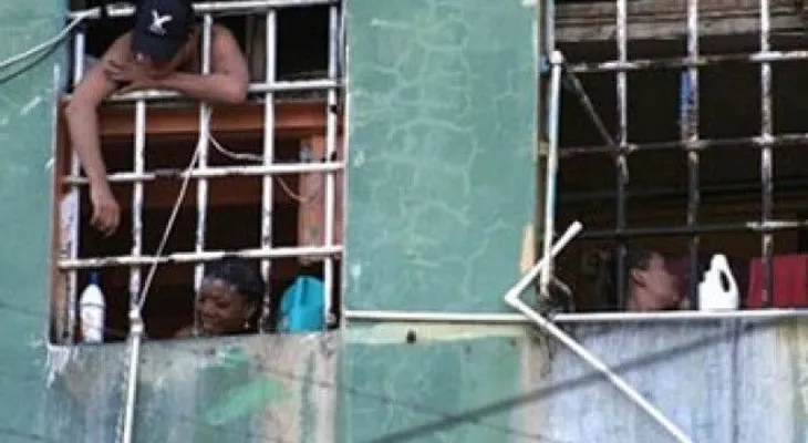 Un año de prisión para exmilitar que mató a su exmujer en Los Guandules