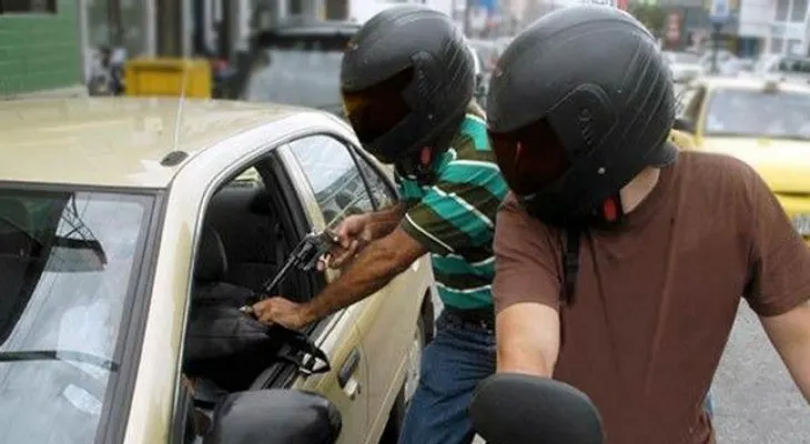 Hombres armados roban dos urnas de centro de votación del PLD