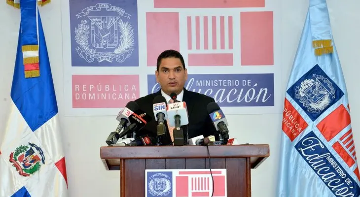  Minerd concluye saneamiento nómina a docente; de casi 4 mil profesores bloqueados bajó a mil 79
