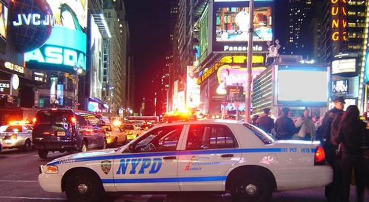 Policía NYC ofrece estadísticas sobre violencia 2015