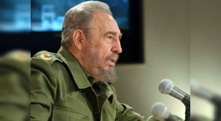 Fidel Castro predice una "terrible guerra" nuclear inminente
