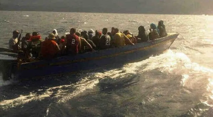 Armada apresa 20 que intentaron viajar ilegal a Puerto Rico