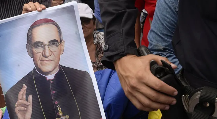 Presidente de El Salvador pedirá celeridad para canonizar a beato Oscar Arnulfo Romero