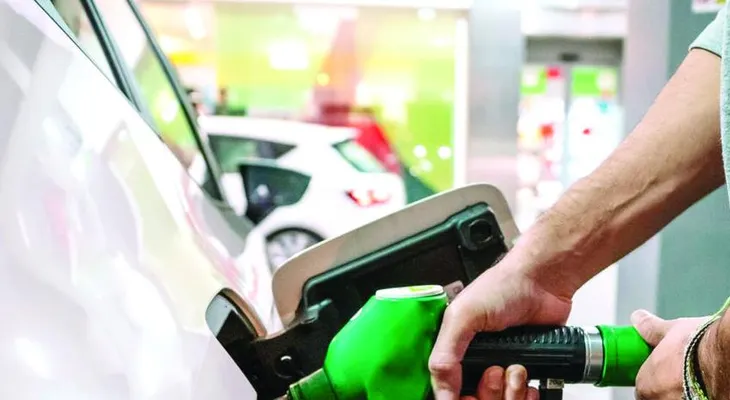 MICM congela precios de gasolinas y gasoil; avtur y kerosene bajan