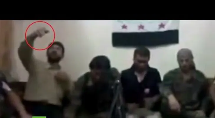 Rebeldes sirios activan una bomba al hacerse una selfi con el móvil equivocado