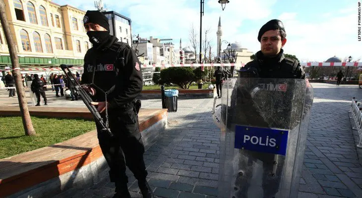 Atacante de Estambul no fue considerado riesgoso por inmigración de Turquía