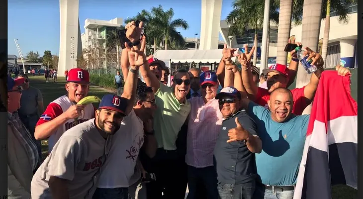 Hipólito genera revuelo en visita estadio Marlins Park para juego de RD contra Canadá 
