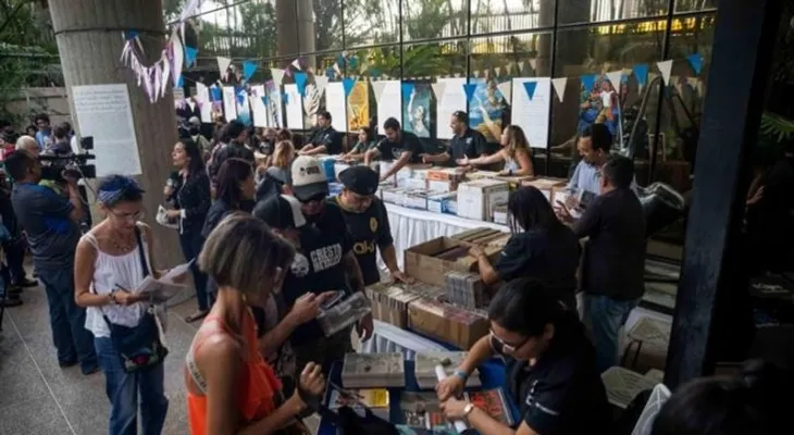 Venezolanos convierten las medicinas en música para ayudar a los enfermos