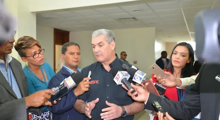 Daños por lluvias sobrepasan los 6 mil millones de pesos; dice Ministro de Obras Públicas