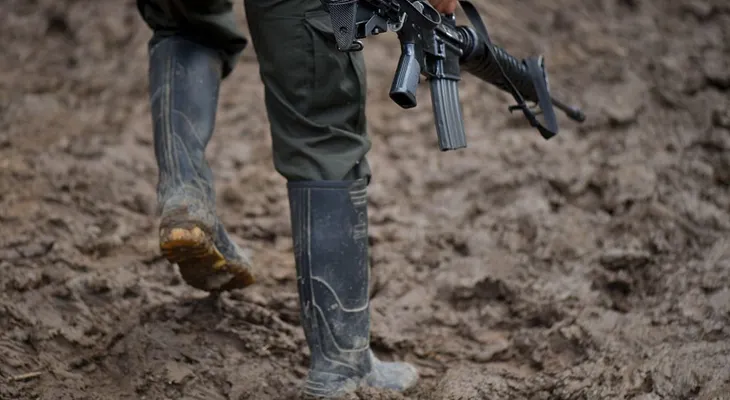 Las FARC tienen bienes por miles de millones de dólares, asegura fiscal general