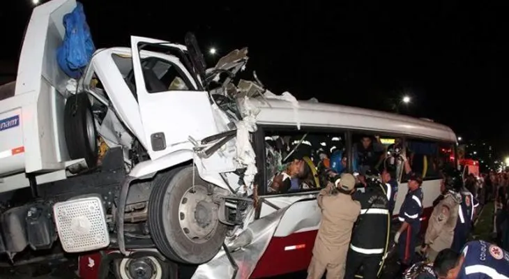 23 muertos en Haití accidente autobús