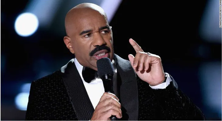 ¿En realidad Steve Harvey podría volver a presentar Miss Universo tras su error?