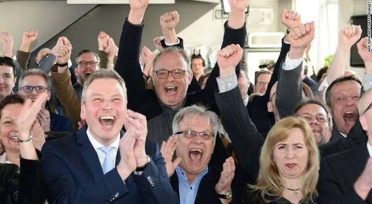 Cómoda victoria del partido de Merkel en una elección estatal