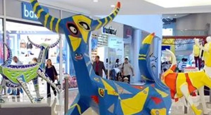 Presentan "La Chiva Gloria" en Galería 360