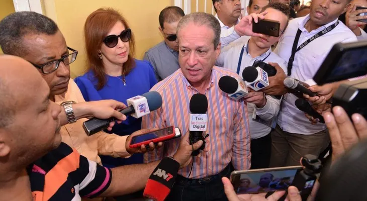 Pared Pérez dice que Domingo Contreras se proyecta como el próximo alcalde de la capital 