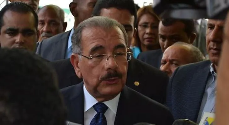 Danilo Medina se quejó contra Hamlet Hermann por remolque yipeta de Diandino
