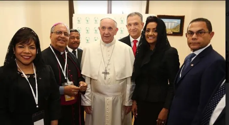 El papa Francisco manda un saludo a Danilo Medina y pregunta por la salud de López Rodríguez