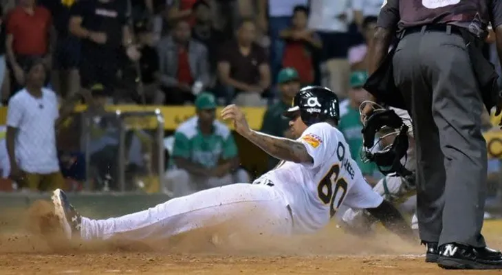 Las Aguilas ganan y "ayudan" al Licey a empatar con las Estrellas; juegos de hoy