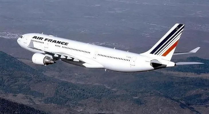 Air France suspende vuelos por ébola