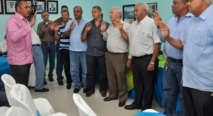  Productores dicen trabajos del INDRHI eliminan la salinización terrenos 