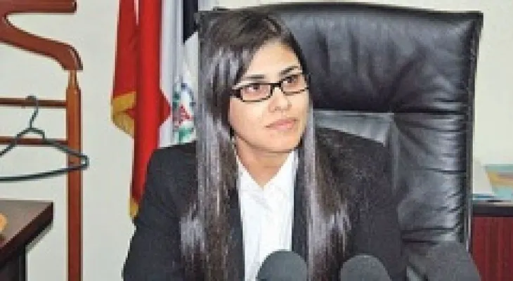 Rescatan bebé era dejado solo en casa por sus padres en SDE