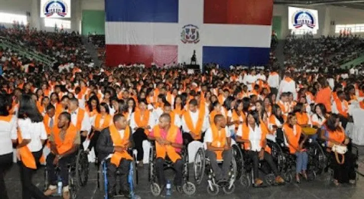 Ministerio Juventud gradúa 3 mil jóvenes en carreras técnicas