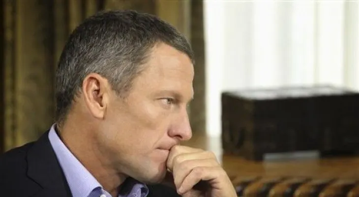 Lance Armstrong se declara culpable por choque 