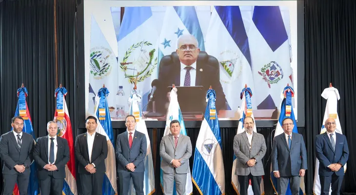 Gobernador Valdez Albizu participó en 305ª Reunión Consejo Monetario Centroamericano