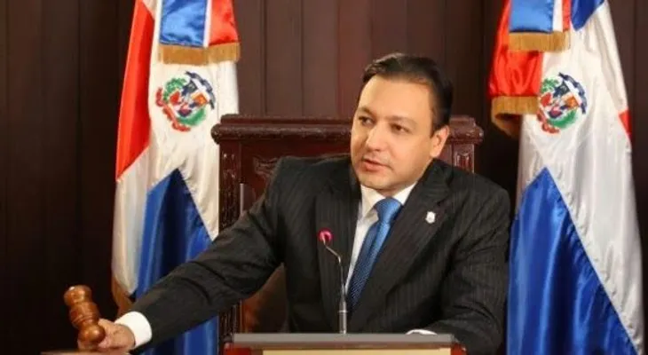 Exchofer de Abel Martínez mata sobrina del legislador y se suicida