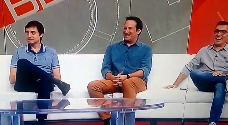 El momento en que un "gemido de WhatsApp" interrumpió a un periodista en vivo