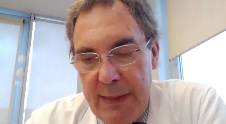 Un experto italiano asegura que  la carga viral del coronavirus es 100 veces menor que en marzo: "Es como si hubiese envejecido"
