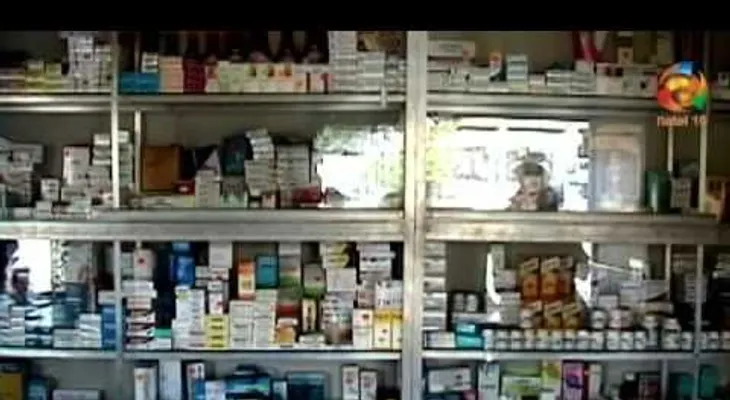 Ministro y farmacéuticas tratarán denuncia de venta de medicamentos falsos